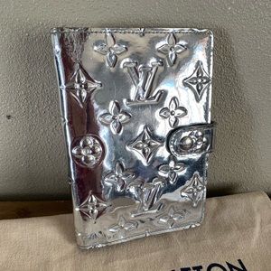 Louis Vuitton agenda pm